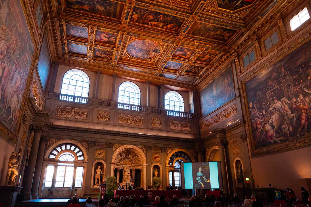 Cover per il lavoro a Palazzo Vecchio